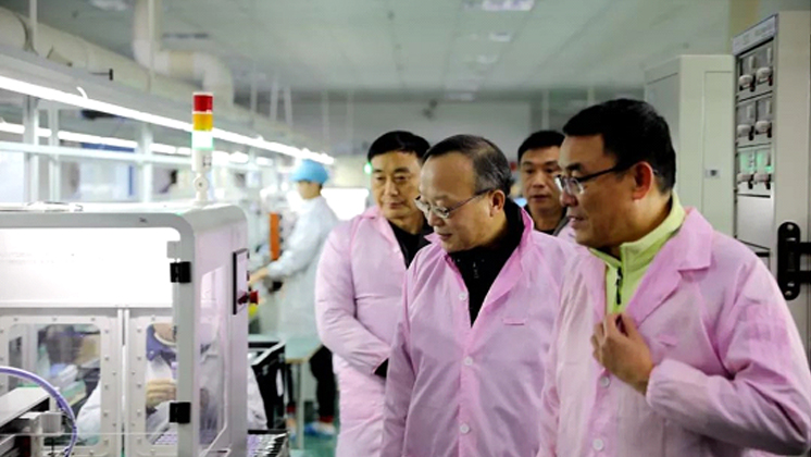 省委統(tǒng)戰(zhàn)部副部長、省政府僑辦主任丁學(xué)新一行蒞臨公司調(diào)研