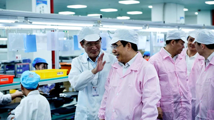 國務(wù)院領(lǐng)導(dǎo)點贊炬神電子：搶抓機遇，更大作為！